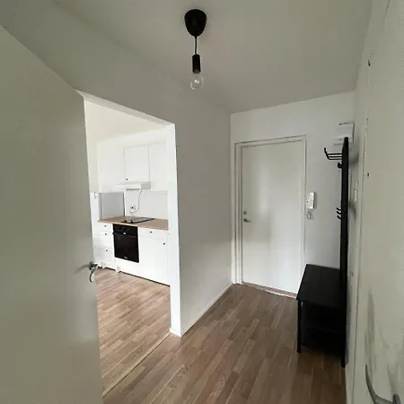 Apartament Compact In *